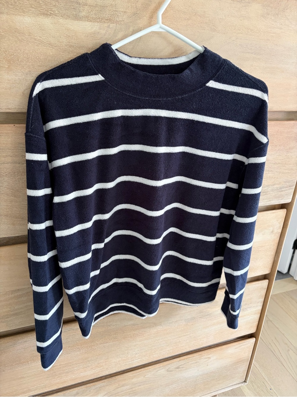 Vintage Club Monaco Navy and White Striped Crewneck Sweater